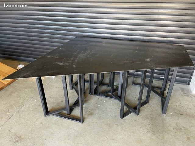 Pied de table industrielle (image 3)