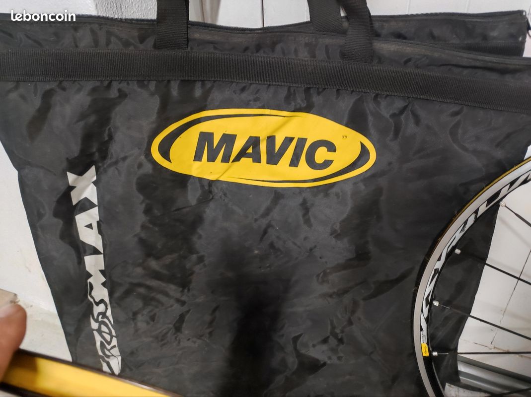 Sacoche Vélo Roue Avant Une Paire Volume 28 L Matière Bâche Sans Pvc
