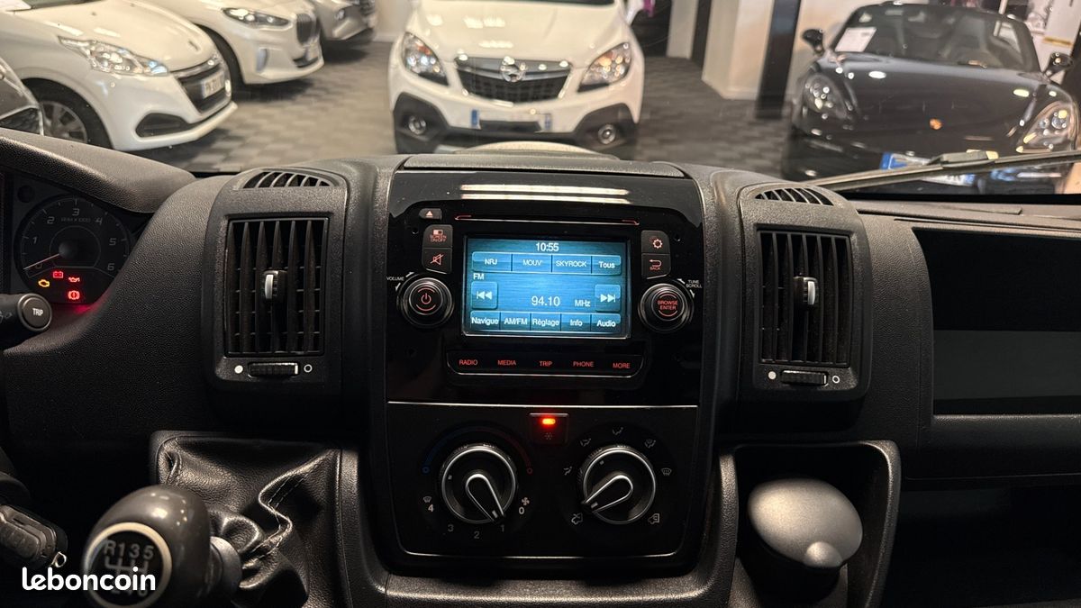 PEUGEOT BOXER VU FOURGON 330 2.2 HDI 110 L1H1 CD CLIm (image 27)