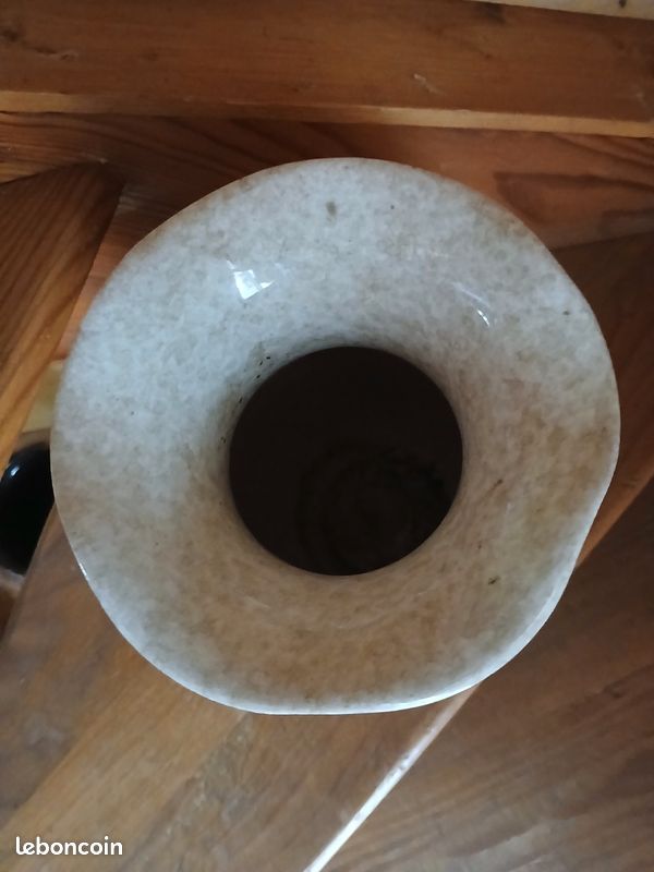 Grand vase fleurs sur ton beige (image 3)