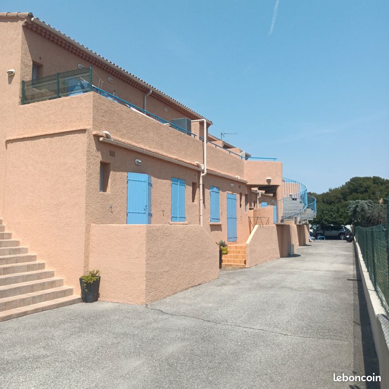Immeuble 40 pièces 642 m² · à Fos-sur-Mer · 642 m² · 1 990 000 €