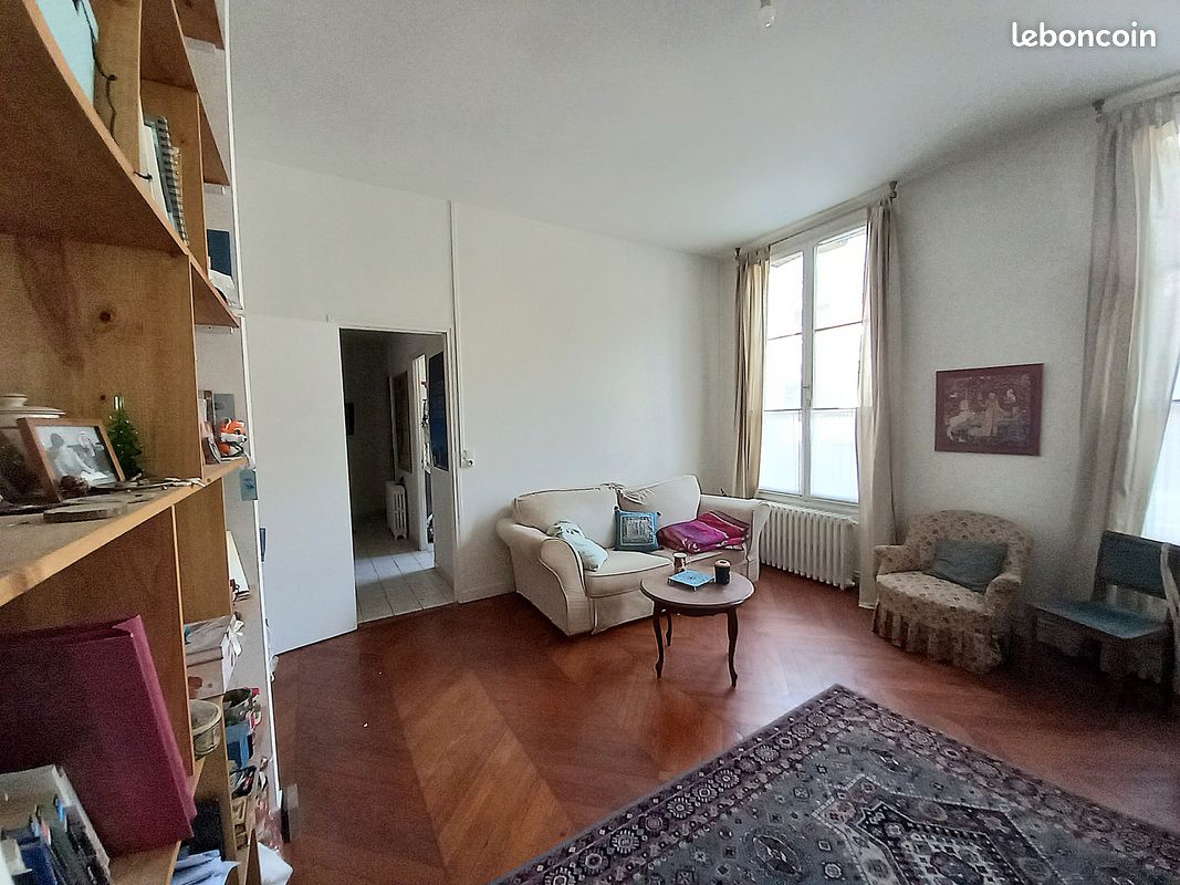 Appartement 2 pièces 57 m² · à Elbeuf · 57 m² · 50 000 €