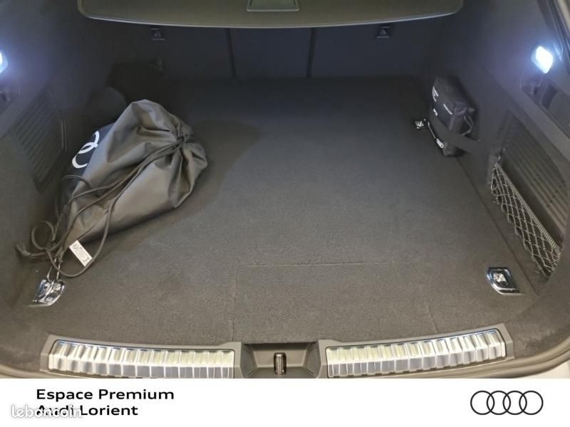 Audi A5 Avant 2.0 e-hybrid 299ch S line quattro S tronic 7 (image 9)