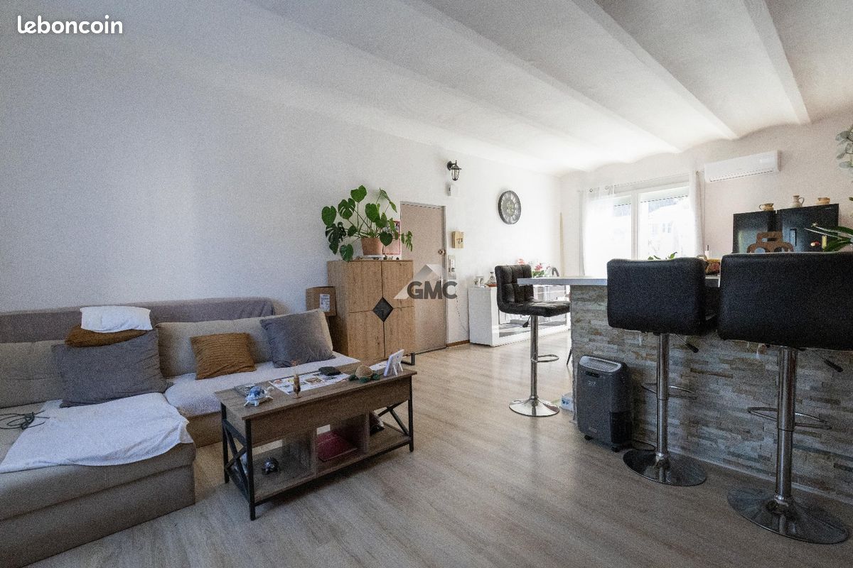 Appartement 2 pièces 57 m² · à Le Bousquet-d'Orb · 57 m² · 89 000 €