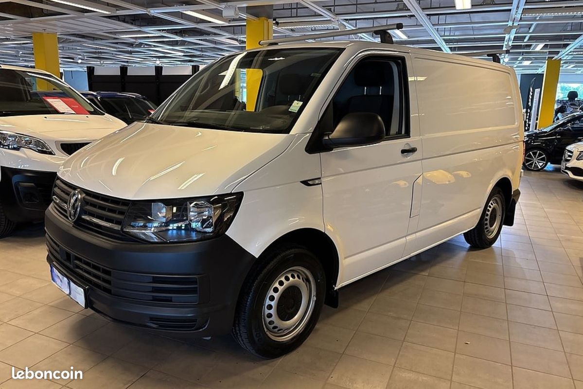 Volkswagen TRANSPORTER T6 2L TDI 150CH DSG7 L1H1 SUIVI COMPLET VW chauffage auxiliaire+attelage (image 1)