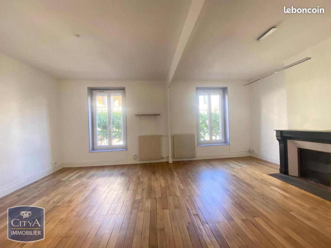 Appartement 2 pièces 63 m² · à Clermont-Ferrand · 63 m² · 680 €