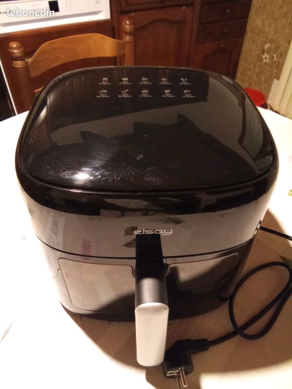 Air Fryer Elsay encore sous garantie TTBE (image 1)
