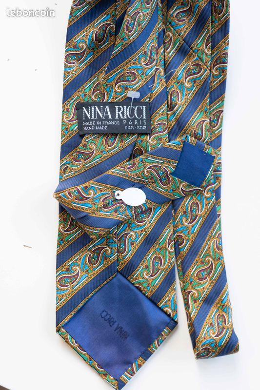 Cravate En Soie Vintage Nina Ricci - Multicolore - Occasion Comme Neuve - Pour Homme élégant