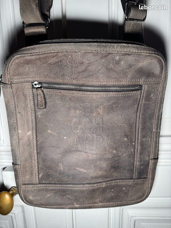 Sac bandoulière en cuir gris LONGCHAMP Paris – Made in France