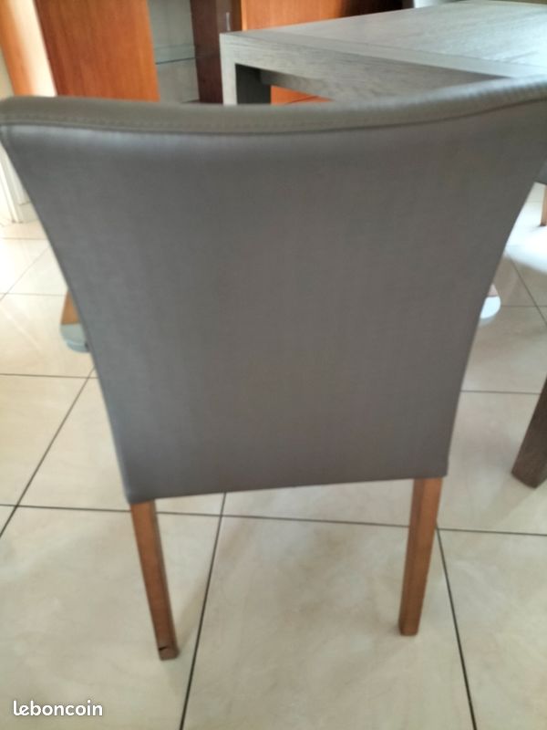 Salle à manger Mobilier de France table buffet chaises (image 8)