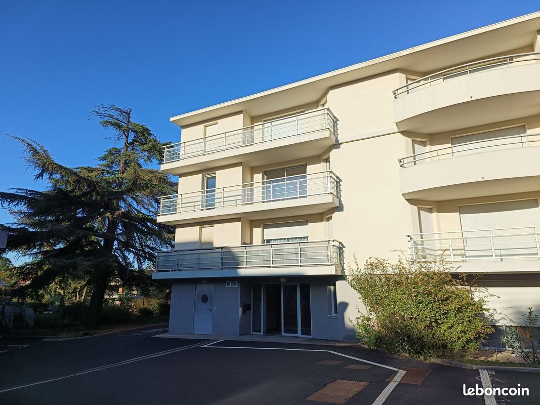 Appartement 2 pièces 51 m² · à Clermont-Ferrand · 51 m² · 745 €/mois