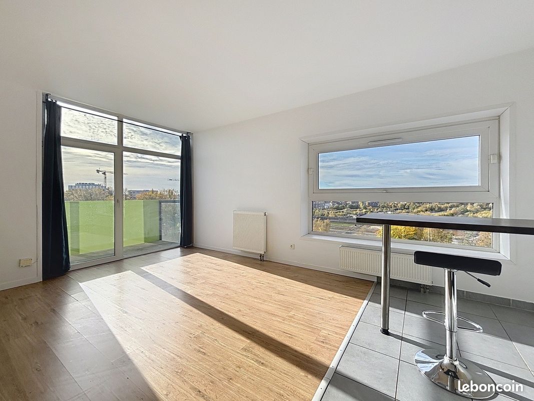 Appartement 4 pièces 90 m² · à Lille · 90 m² · 230 000 €