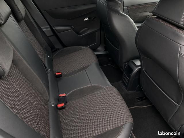 DS 3 Crossback BlueHDi 130 EAT8 Performance Line (image 4)