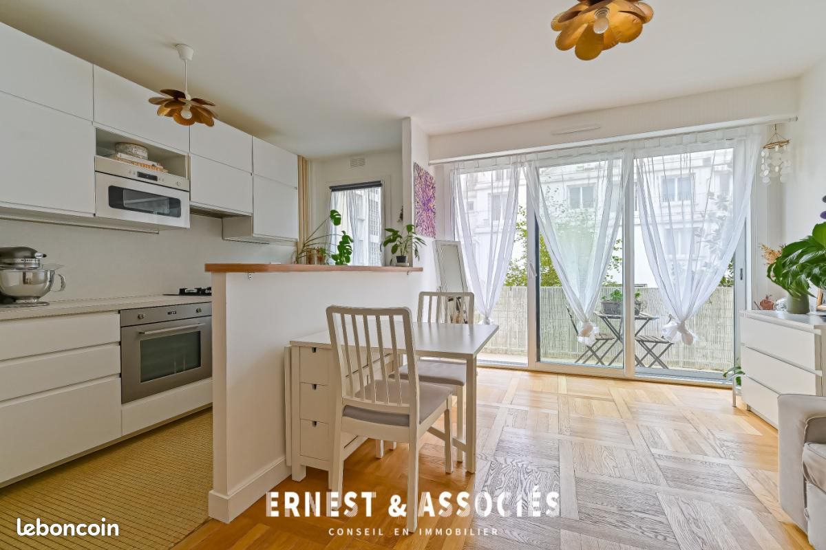Appartement 1 pièce 28 m² · à Paris · 28 m² · 430 000 €