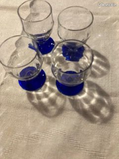2 grands verres à cognac à pied bleu, coupe à pied, verre vintage DDR - Canada
