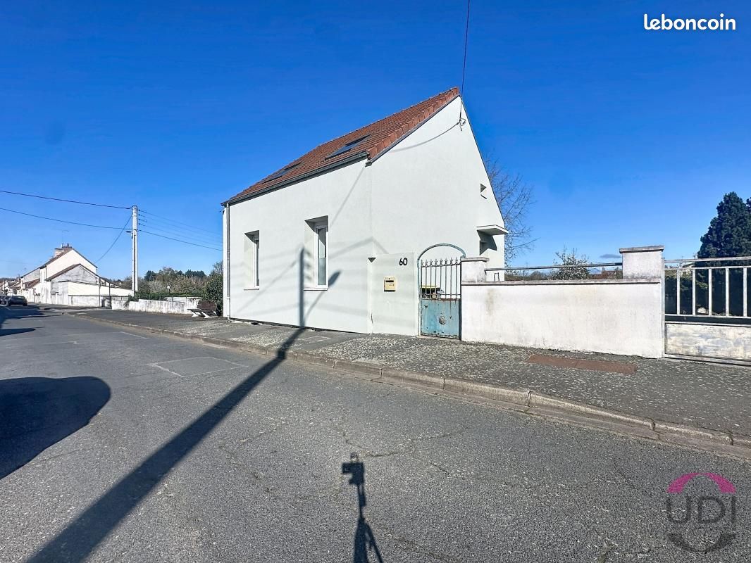 Maison 3 pièces 94 m² · à Commentry · 94 m² · 137 000 €