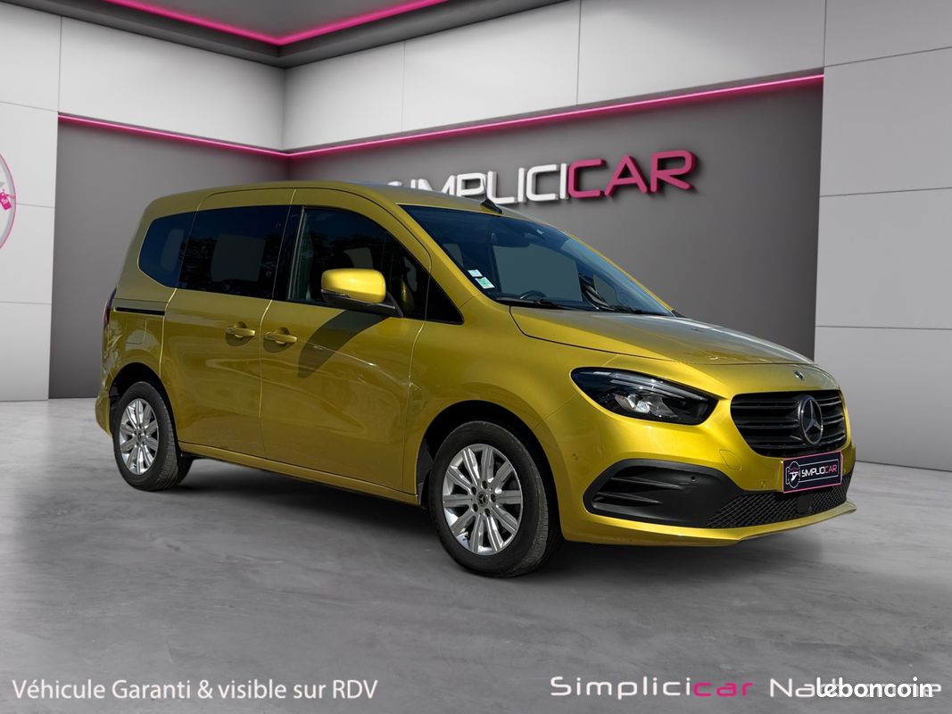 MERCEDES CLASSE T 180 d 7G-DCT Style CarPlay clim garantie 12 mois (image 1)