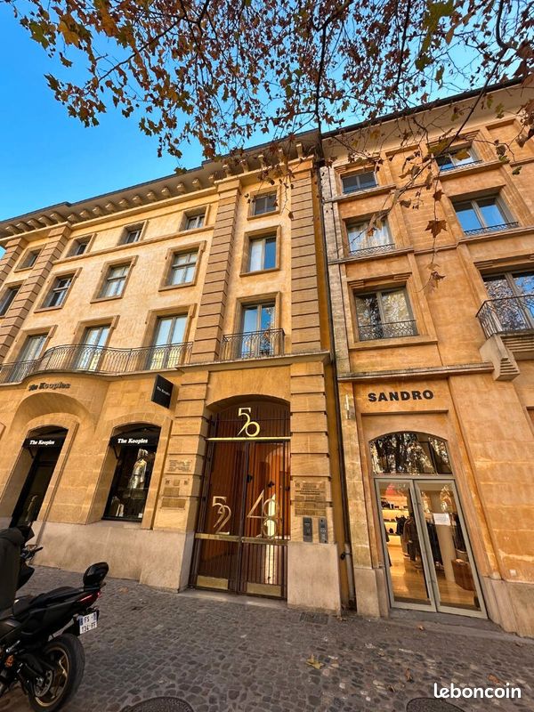 Appartement 2 pièces 56 m² · à Aix-en-Provence · 56 m² · 1 200 €/mois