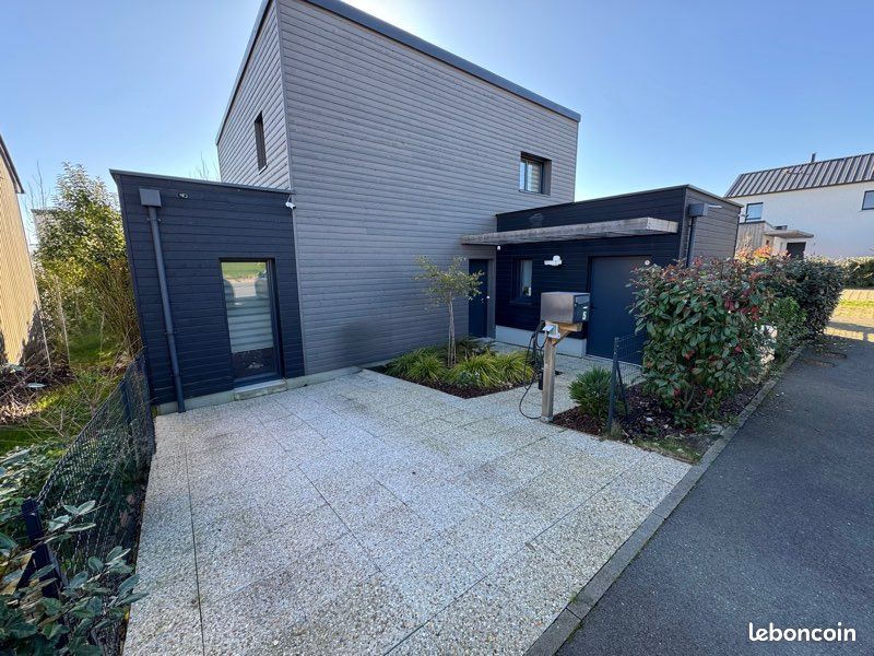 Maison 6 pièces 105 m² · à Gévezé · 105 m² · 335 000 €