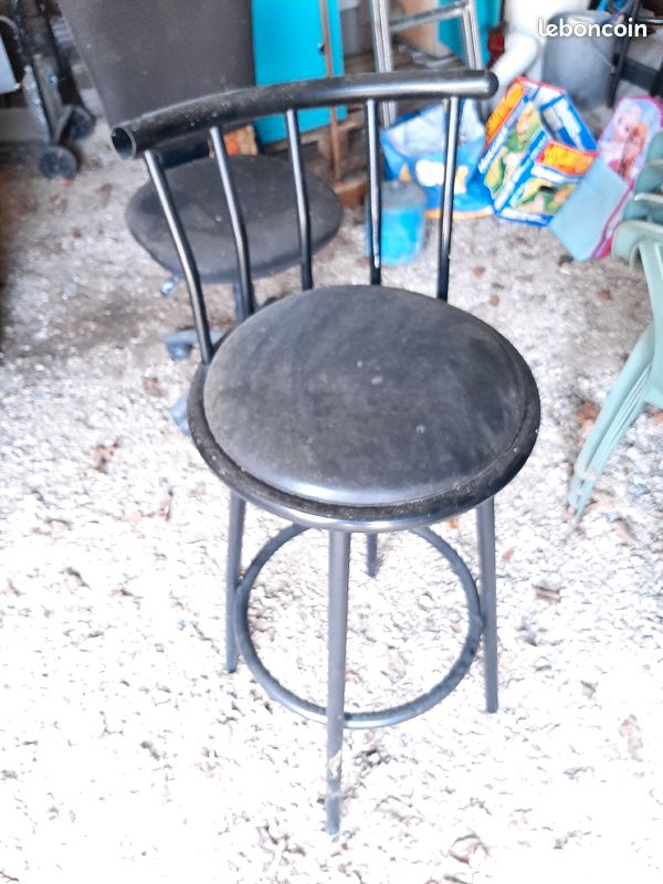 Vend fauteuil de bar (image 1)