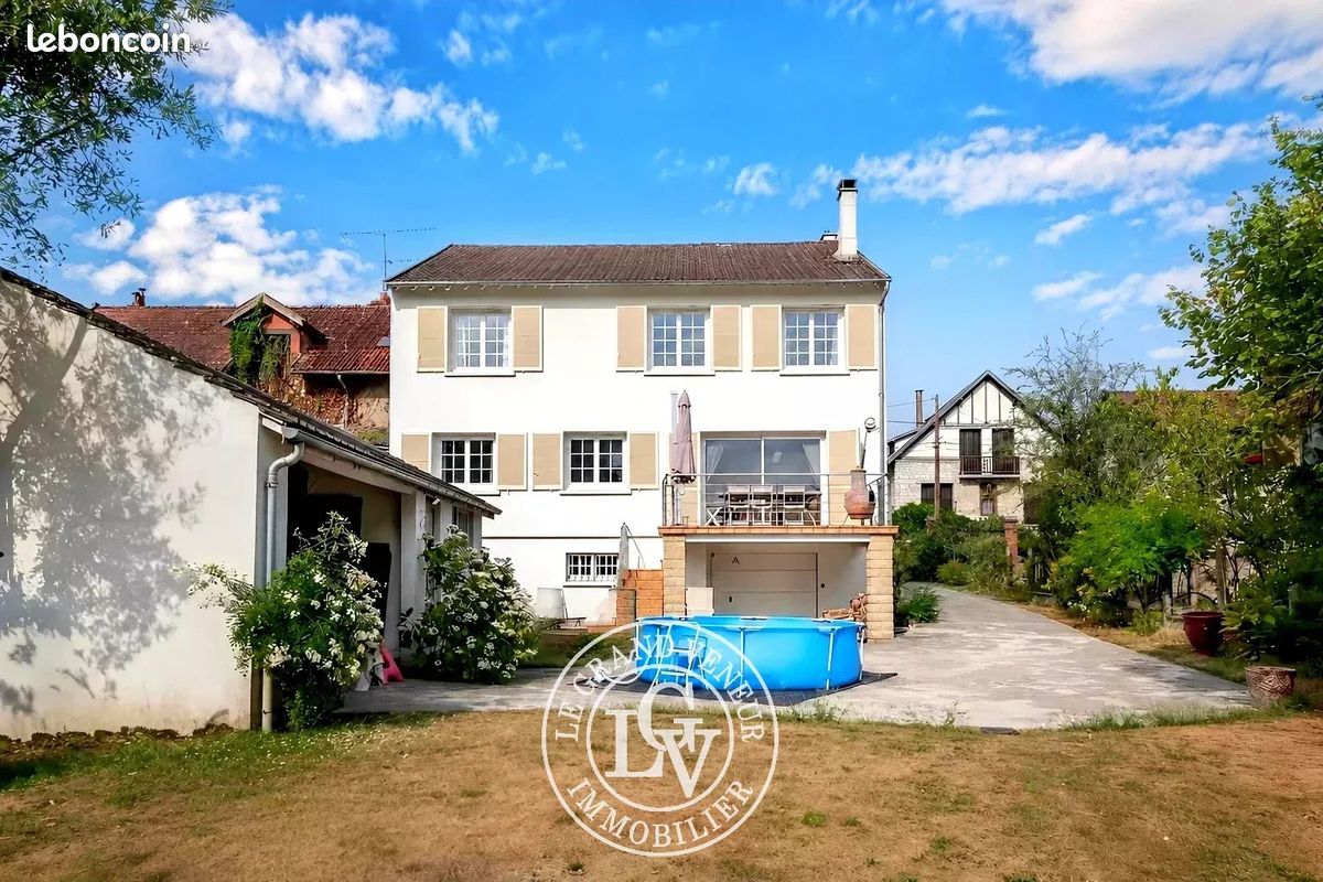 Maison 7 pièces 180 m² · à Samois-sur-Seine · 180 m² · 598 500 €