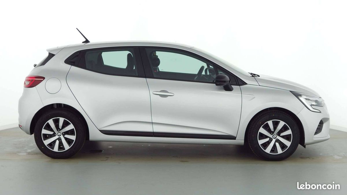 Renault clio tce 90 equilibre (image 10)