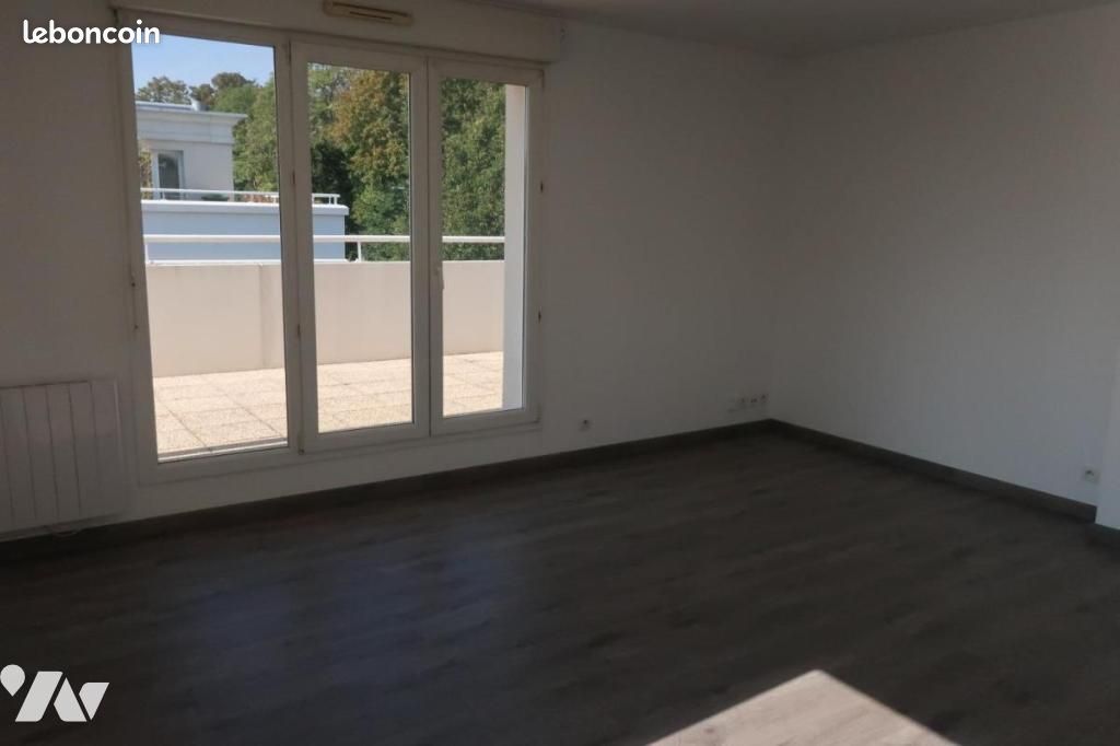 Appartement 3 pièces 70 m² · à Caen · 70 m² · 943 €