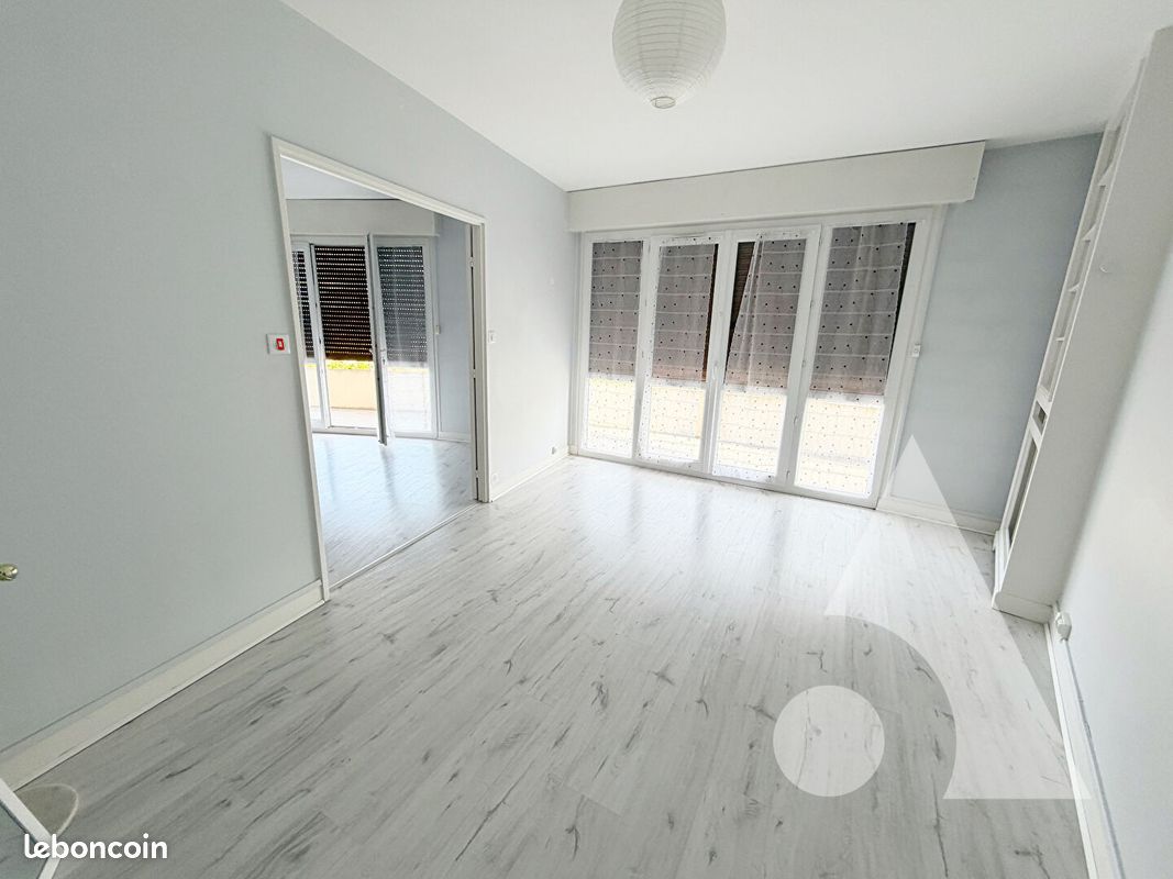 Appartement 2 pièces 60 m² · à Troyes · 60 m² · 74 000 €