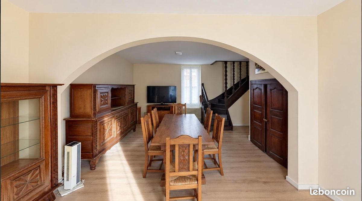 Appartement 5 pièces 120 m² · à Clermont-Ferrand · 120 m² · 1 500 €/mois