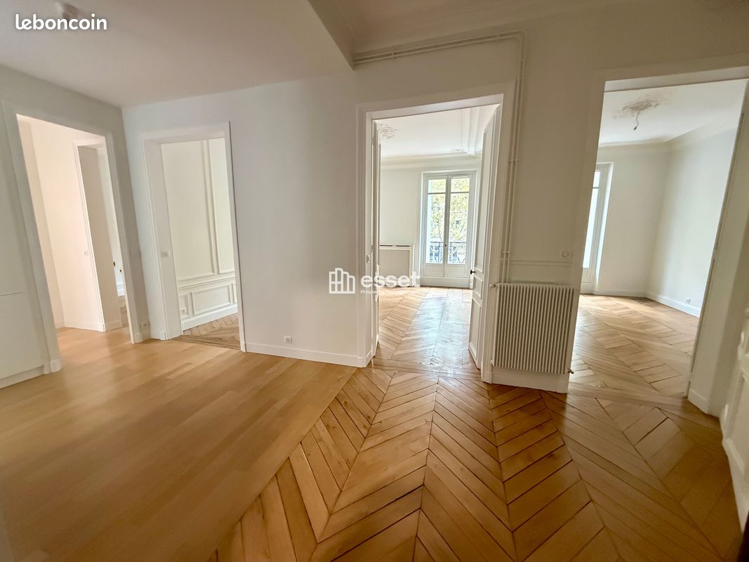Appartement 3 pièces 87 m² · à Paris · 87 m² · 3 023 €/mois