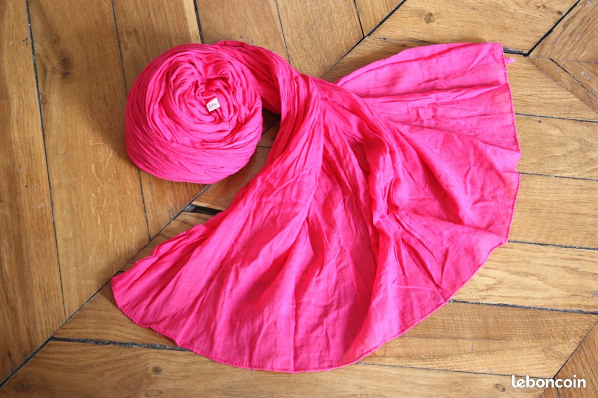 Écharpe Chèche Rose Soie Polyester Dikton's - Taille 110 Cm, Comme Neuve