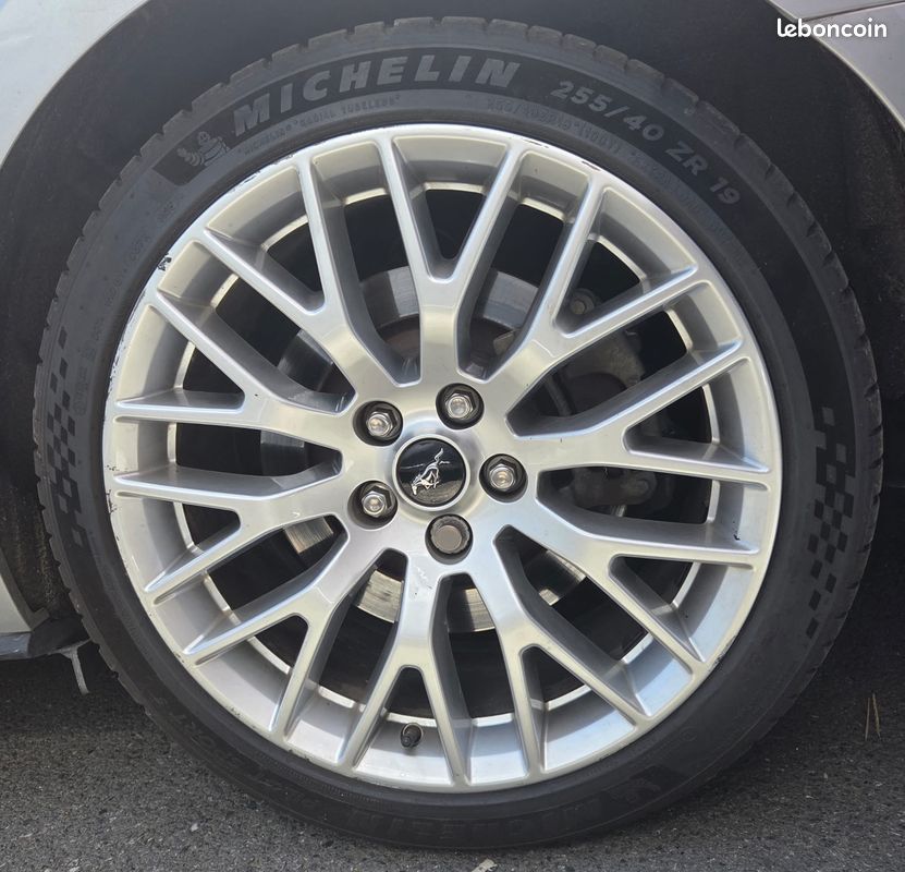 Ford mustang fastback 2.3 317 cv premium / origine france / entretien complet ford / 2 ieme main / camera (image 14)