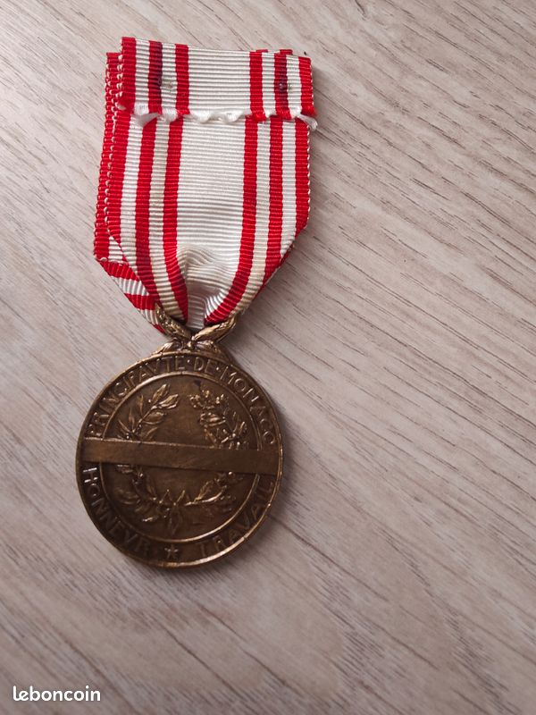 Médaille du travaille Monaco (image 3)