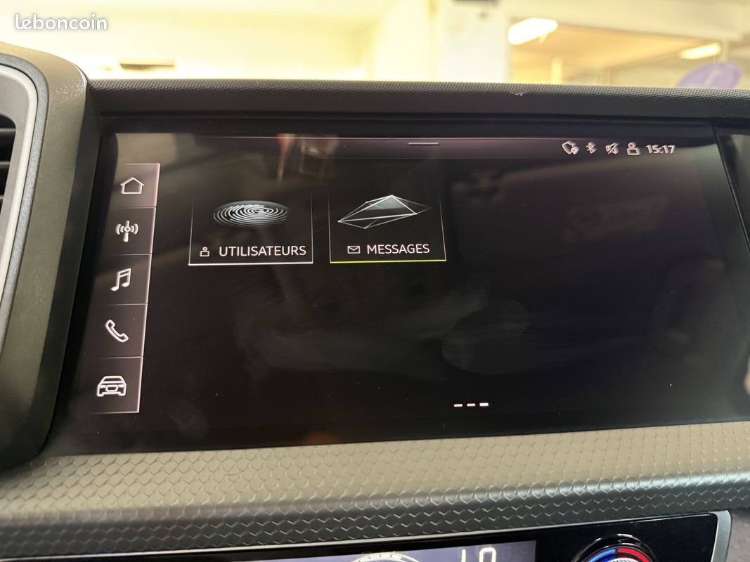 AUDI A1 Sportback 30 TFSI 110 ch S tronic 7 Advanced 2 (image 30)