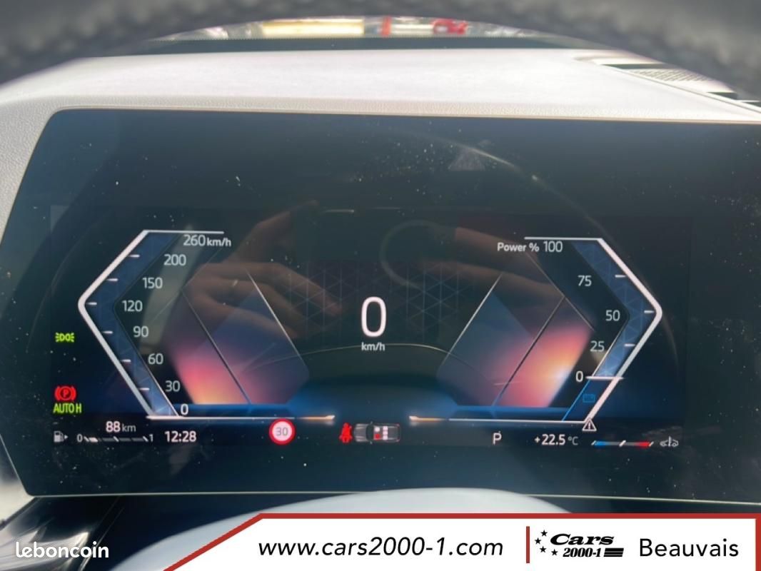 BMW X1 U11 sDrive 18i 136ch DKG7 xLine (image 20)