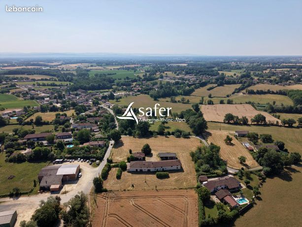 Propriété 5 pièces 81 m²