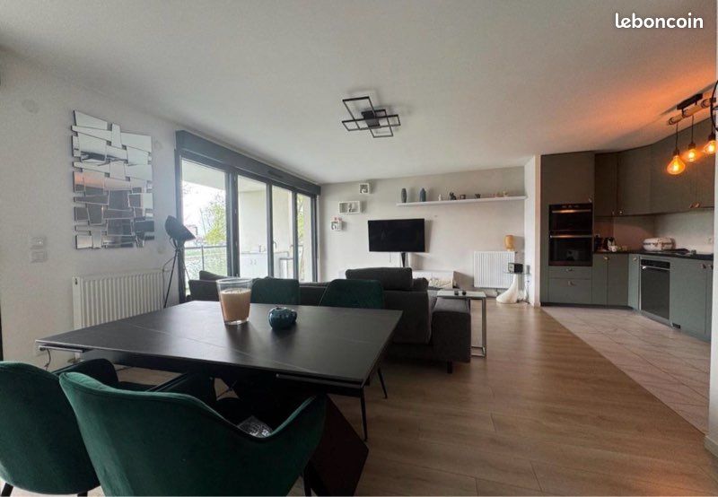 Appartement 1 pièce 48 m² · à Saint-Julien-en-Genevois · 48 m² · 1 120 €