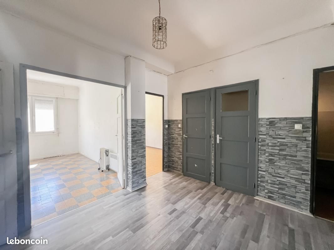 Appartement 3 pièces 75 m² · à Port-de-Bouc · 75 m² · 120 000 €
