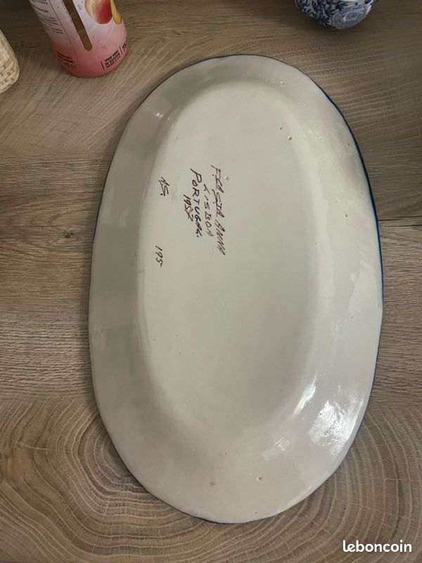 Grand plat en faïence portugaise Sant’Anna – décor peint à la main (image 2)