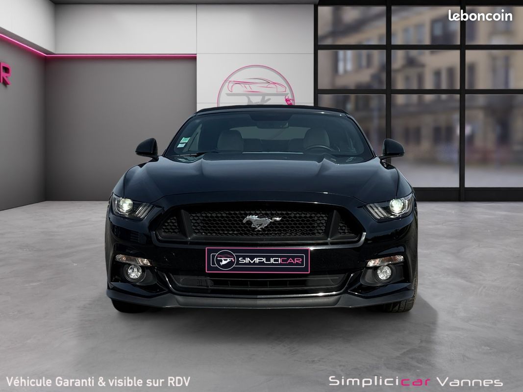 FORD MUSTANG CONVERTIBLE V8 5.0 421 GT BVA Garantie 12 Mois (image 8)