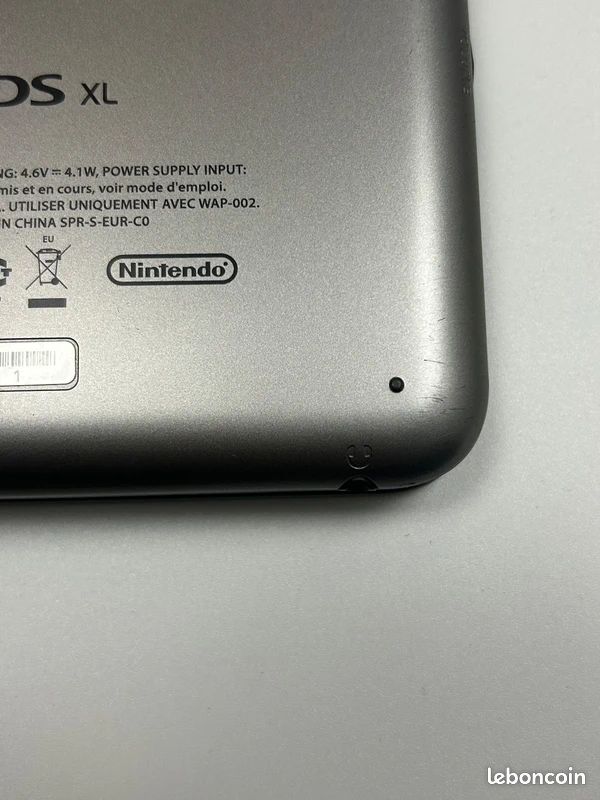 3DS XL + housse donkey kong + chargeur (image 15)