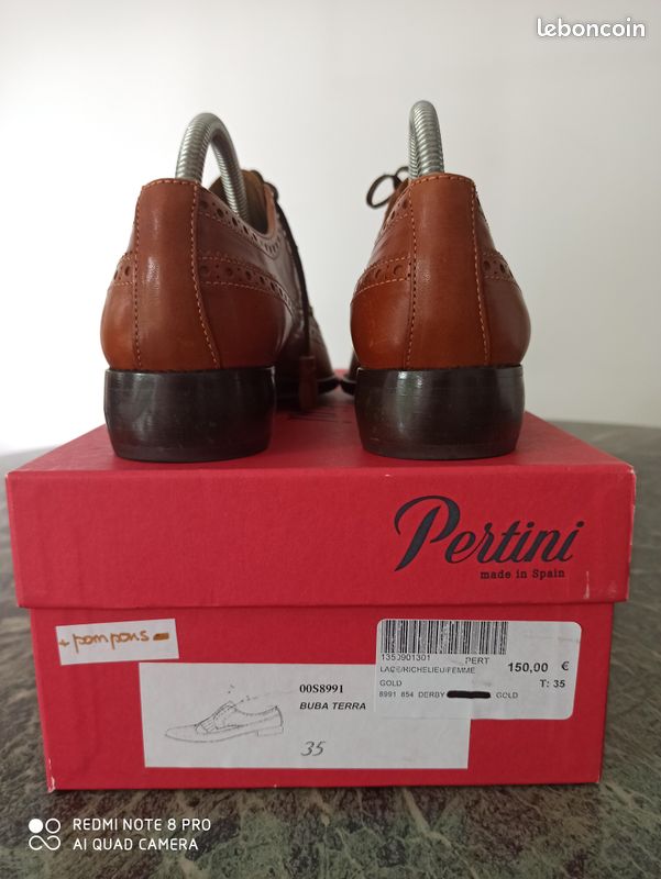 Chaussures Derby Pertini Taille 35 Neuves (image 3)