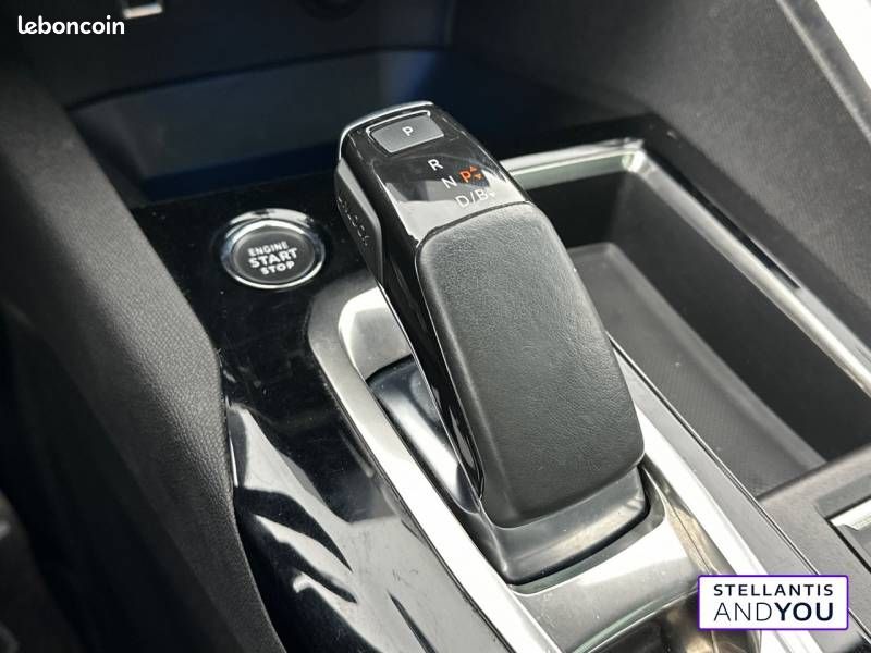Peugeot 3008 Hybrid 225 e-EAT8 GT (image 31)