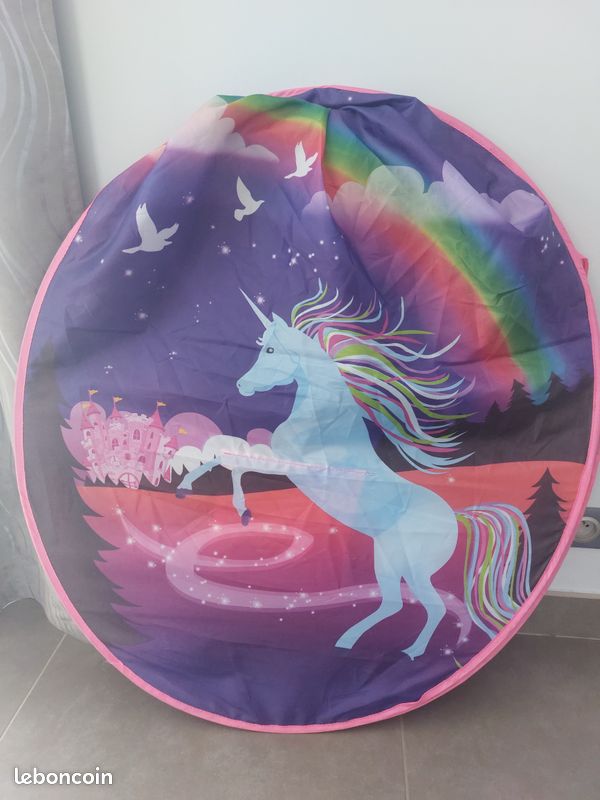 Toile de tente licorne pour lit enfant (image 2)