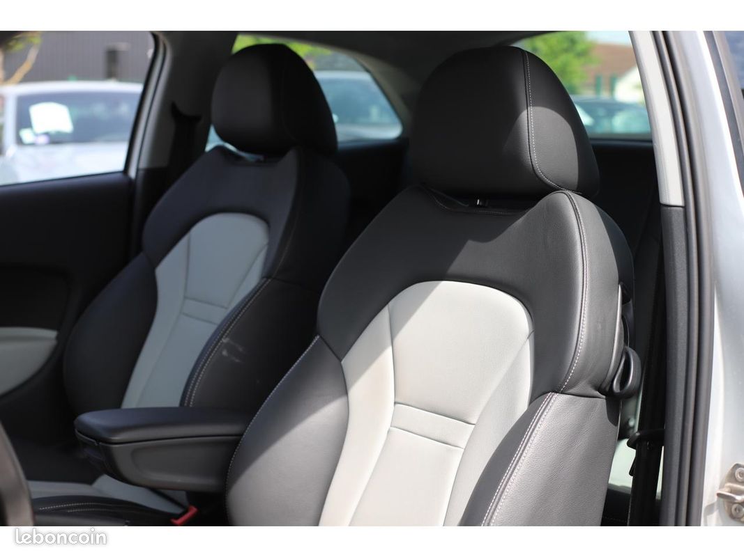 AUDI A1 1.4 TFSI - 122 - BV S-tronic - Start/Stop BERLINE Attraction PHASE 1 (image 14)