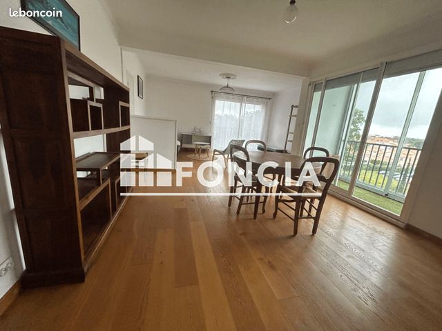 Appartement 3 pièces 81 m² · à Perpignan · 81 m² · 720 €
