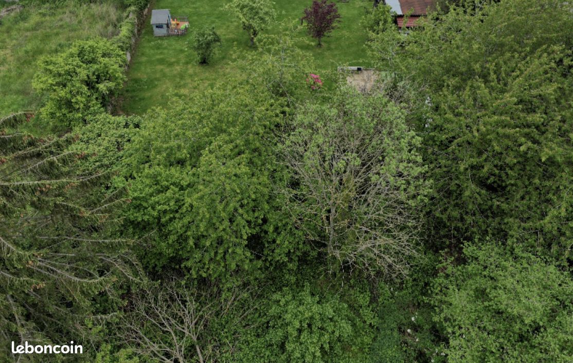 Terrain à bâtir de 329 m² à PECQUEUSE (91) · 167 000 €