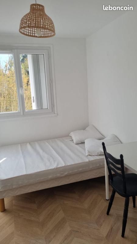 Appartement 1 pièce 20 m² · à Massy · 20 m² · 585 €/mois