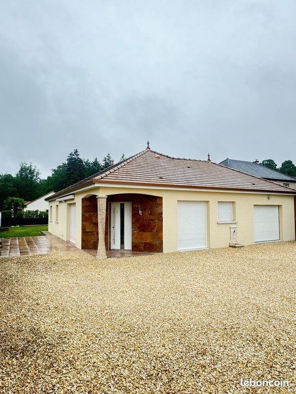 Maison 5 pièces 122 m² · à Domérat · 122 m² · 240 000 €