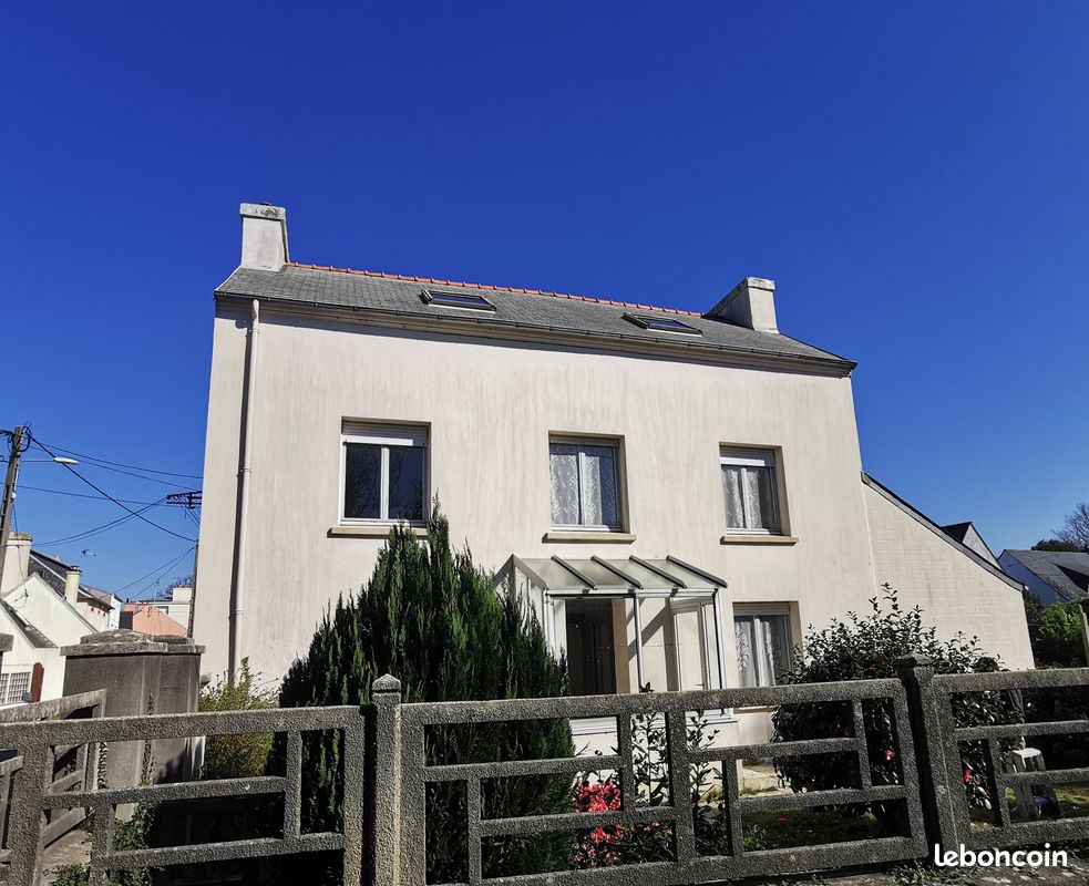 Immeuble 7 pièces 181 m² · à Brest · 181 m² · 72 000 €